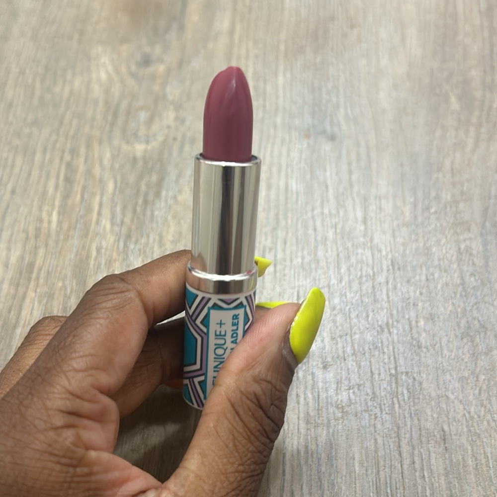 Clinique Lipstick #14 Plum Pop